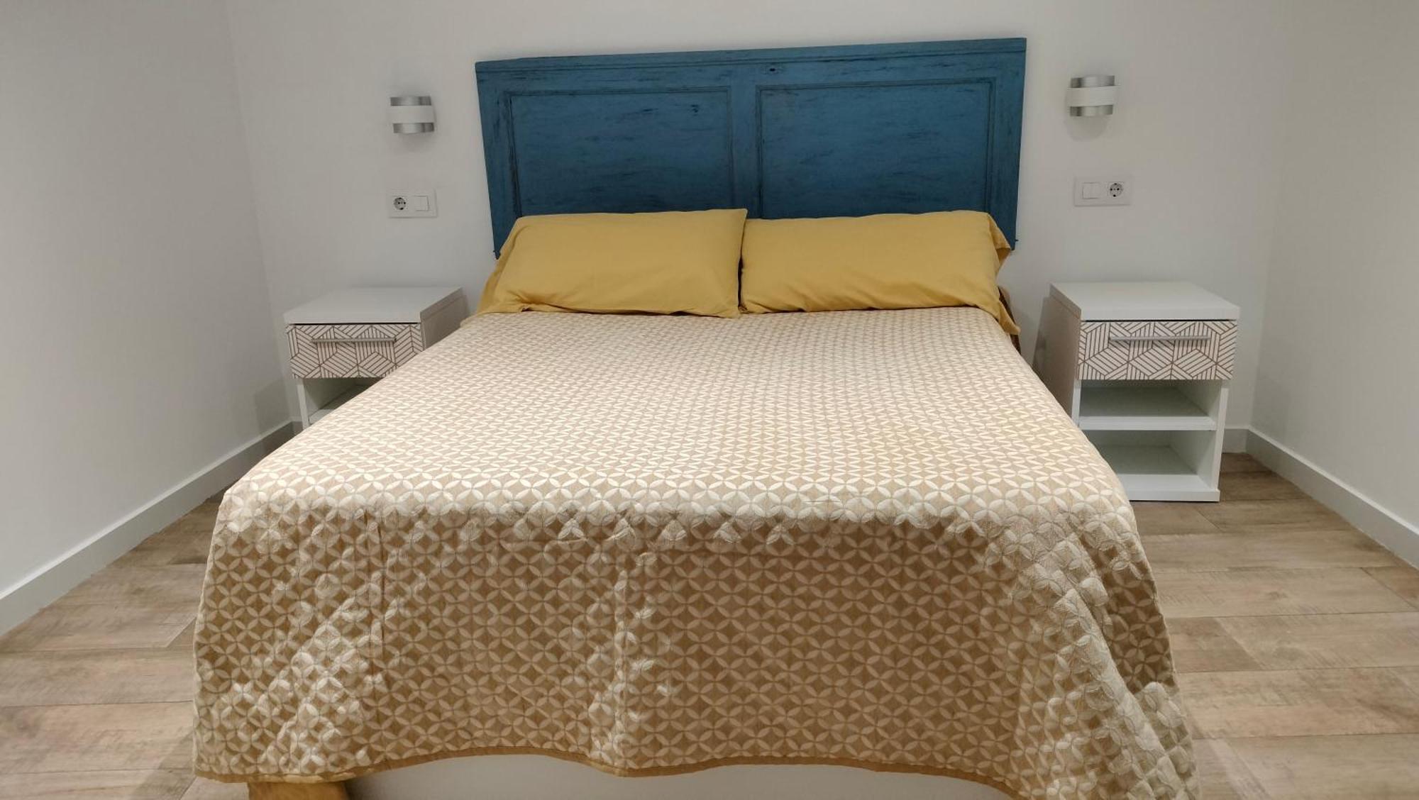 Apartamentos Montgo Dénia Eksteriør billede