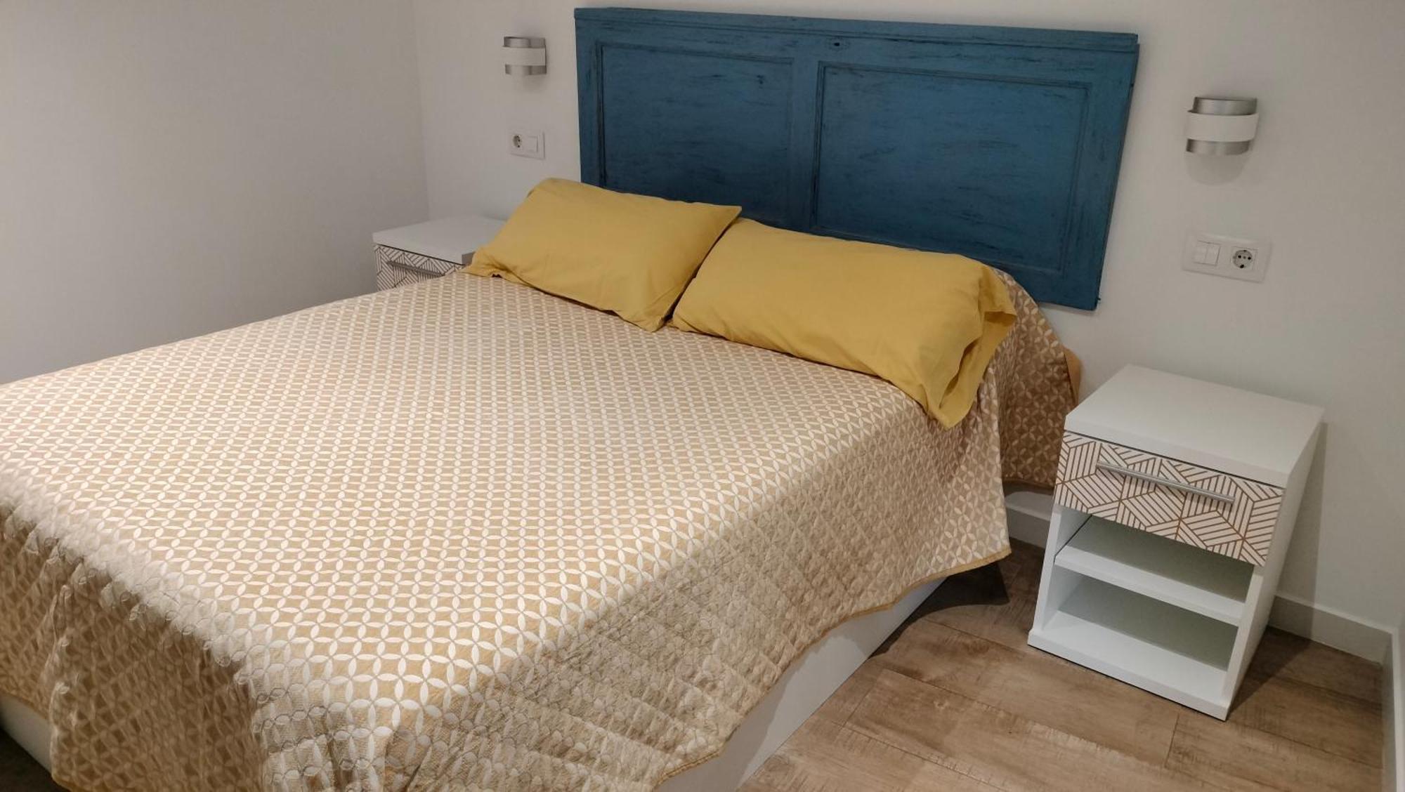 Apartamentos Montgo Dénia Eksteriør billede