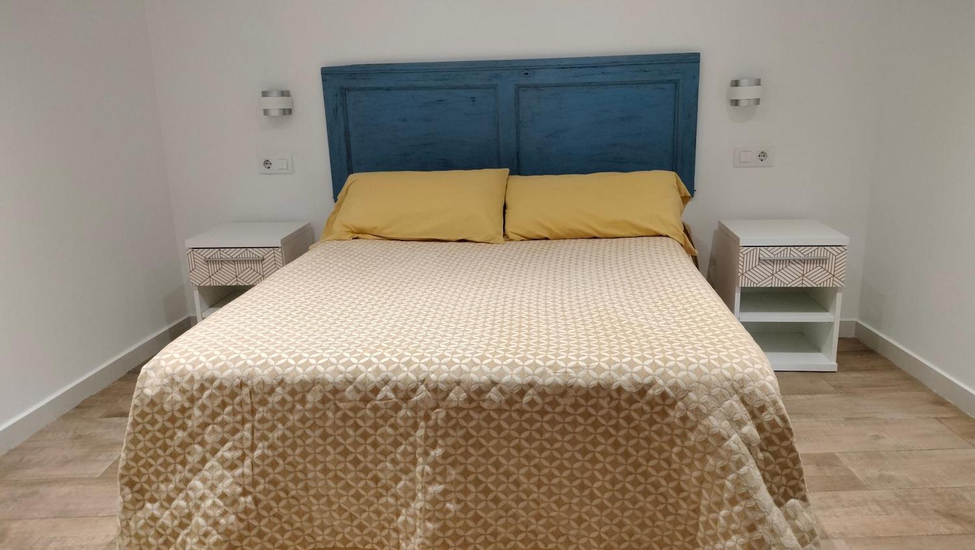 Apartamentos Montgo Dénia Eksteriør billede