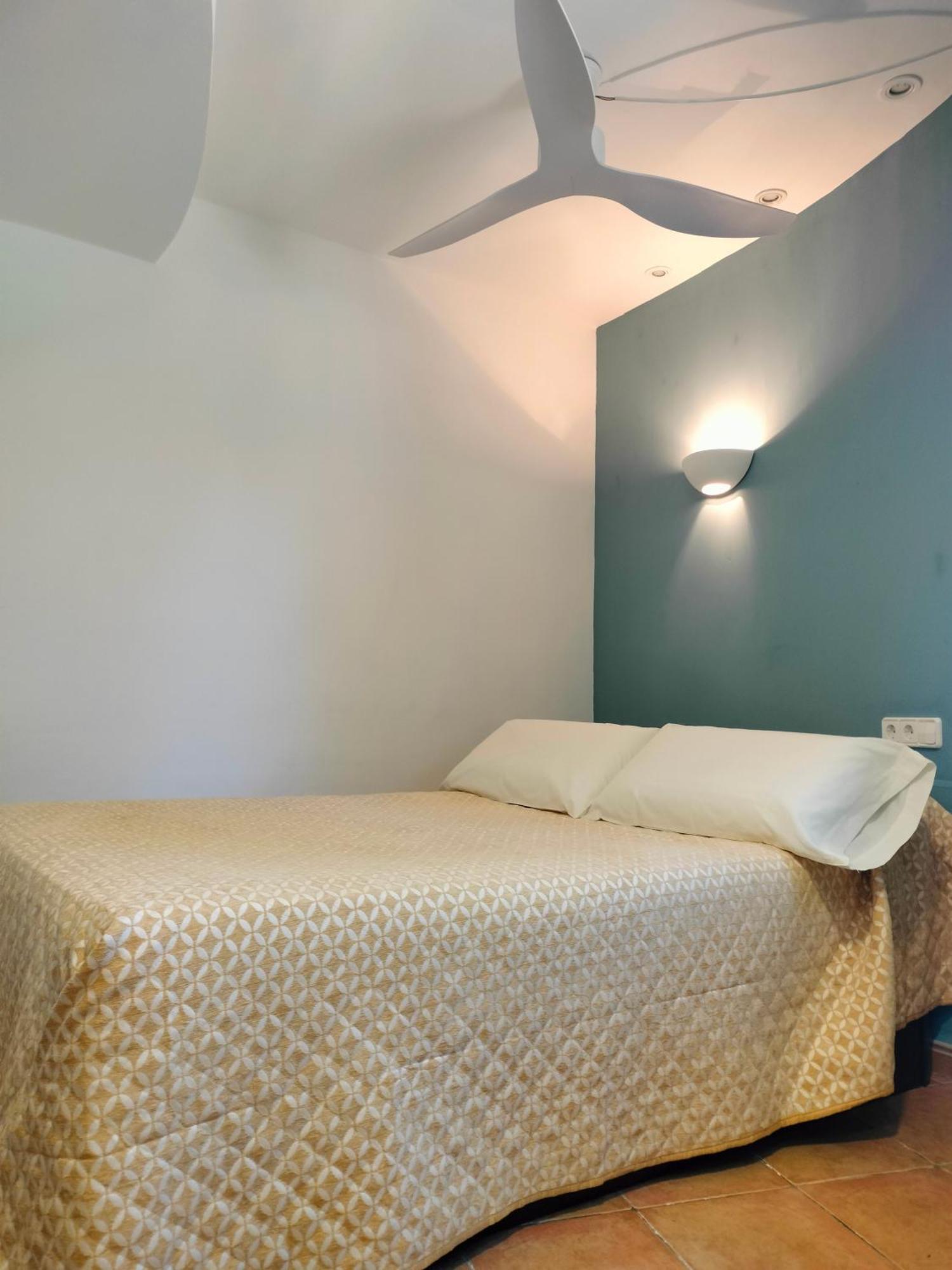 Apartamentos Montgo Dénia Eksteriør billede
