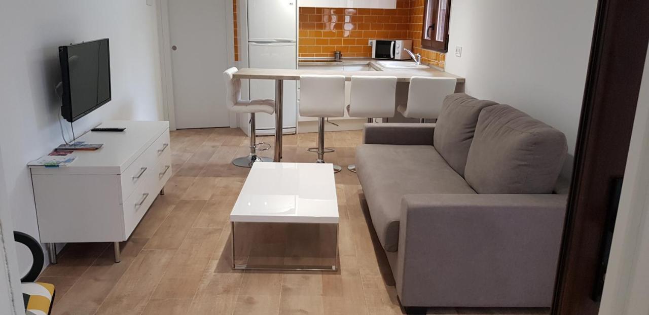 Apartamentos Montgo Dénia Eksteriør billede